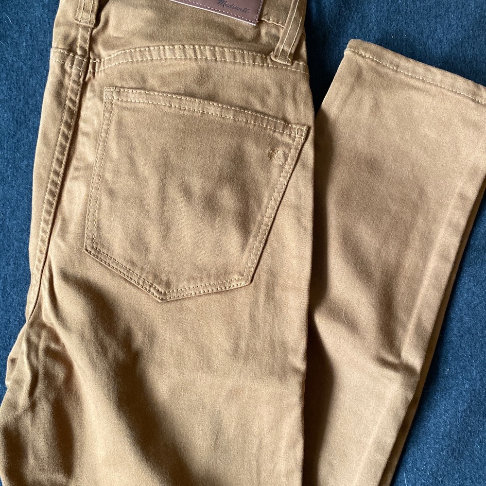 New -Madewell High Rise skinny jeans - Picture 3 of 3